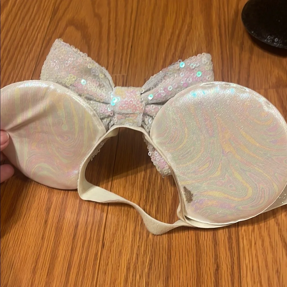 Two Sequin‎ Mickey Mouse Ear Headbands with Bows, Sparkly, Elastic, Stretchy - Picture 7 of 7